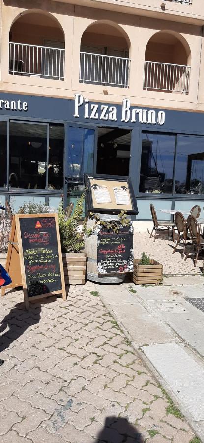Les Iles D'Or Au Port De Hyeres Grand Studio Climatise Екстериор снимка